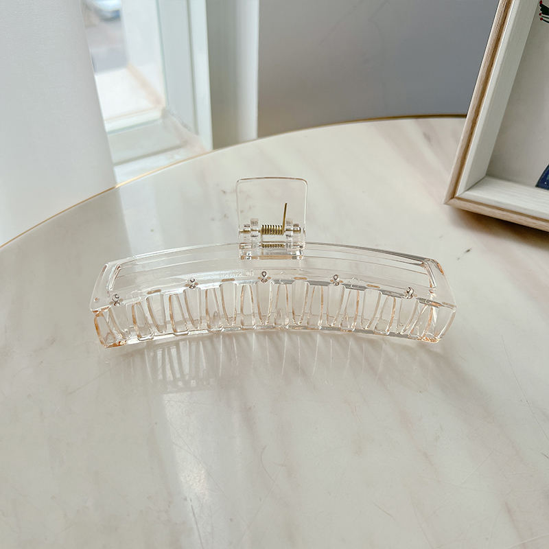 Zoe claw clip (2 colours)