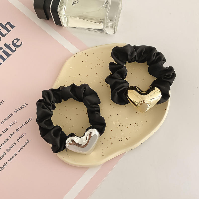Duo Heart scrunchie