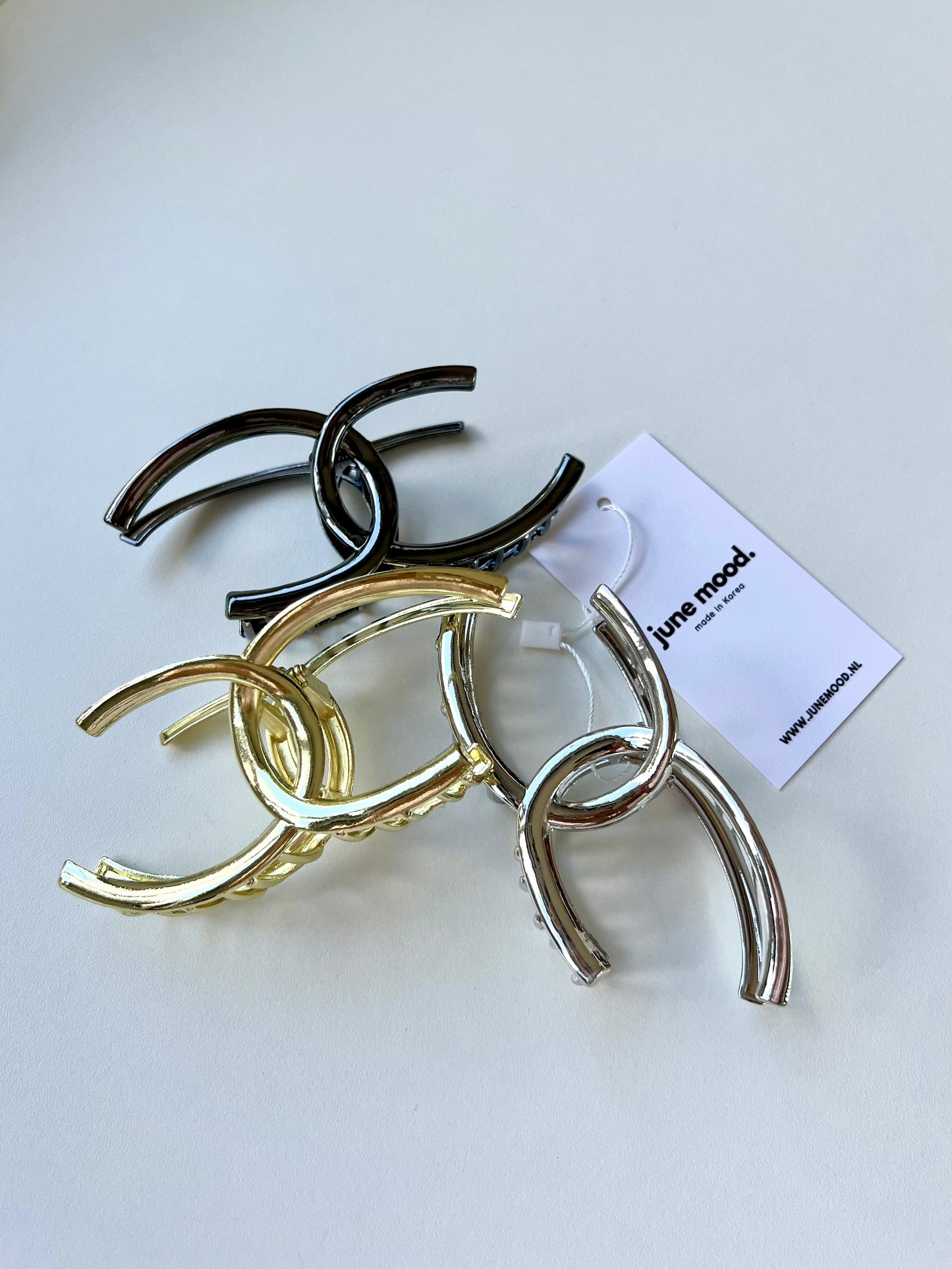 Celine claw clip (3 colours)