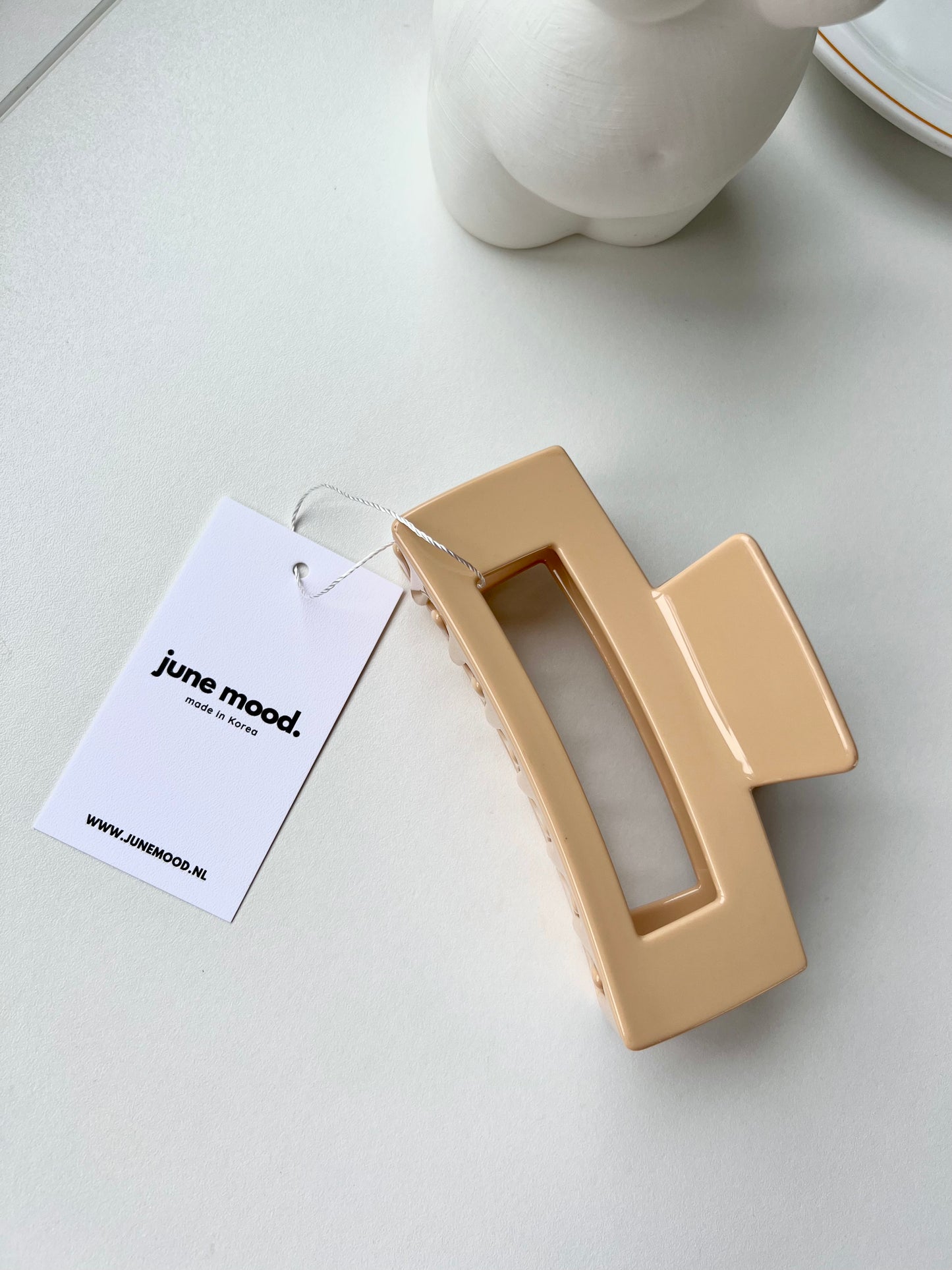 Chloe claw clip (2 colours)
