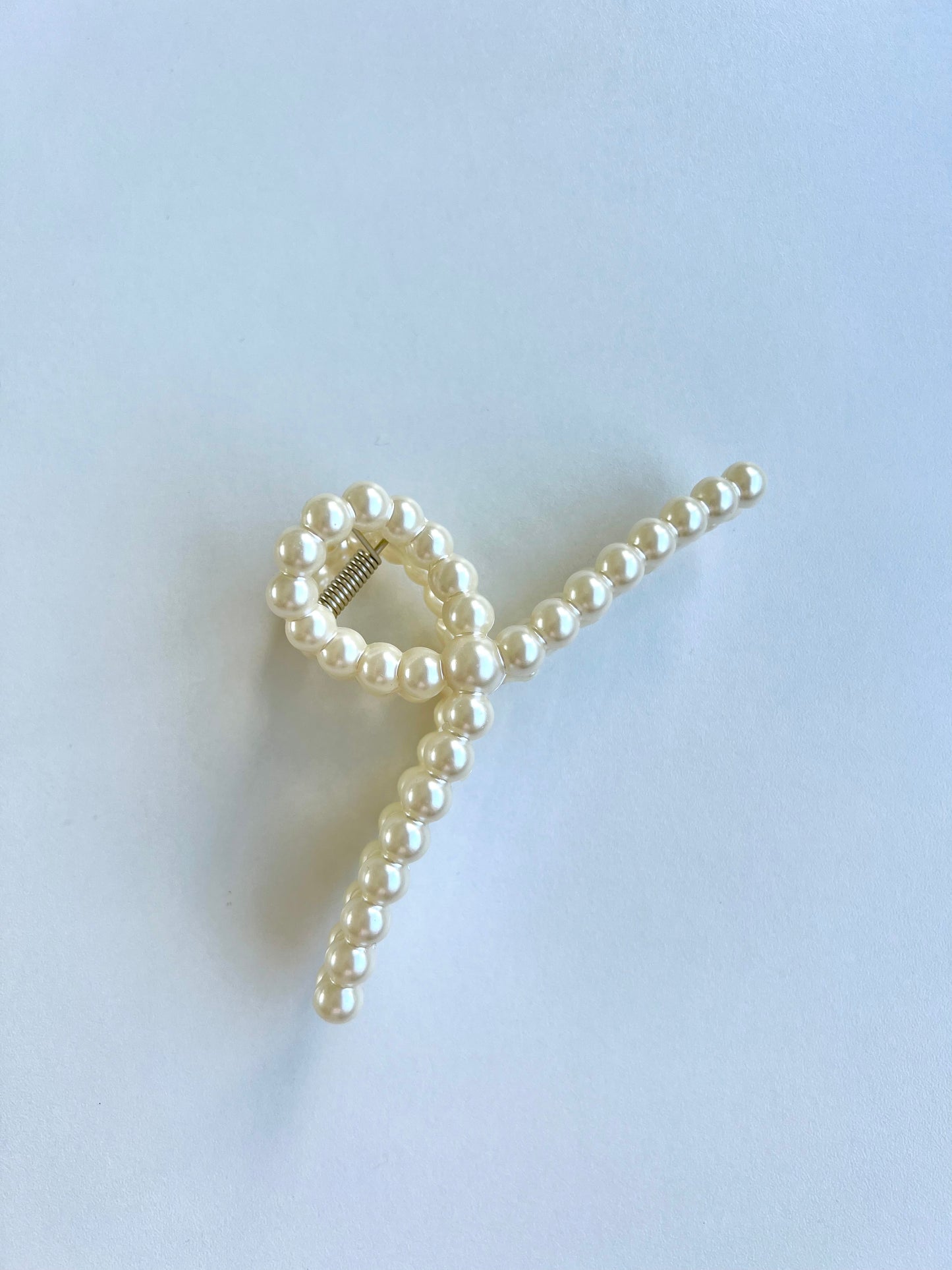 Grace pearl claw clip (2 variants)