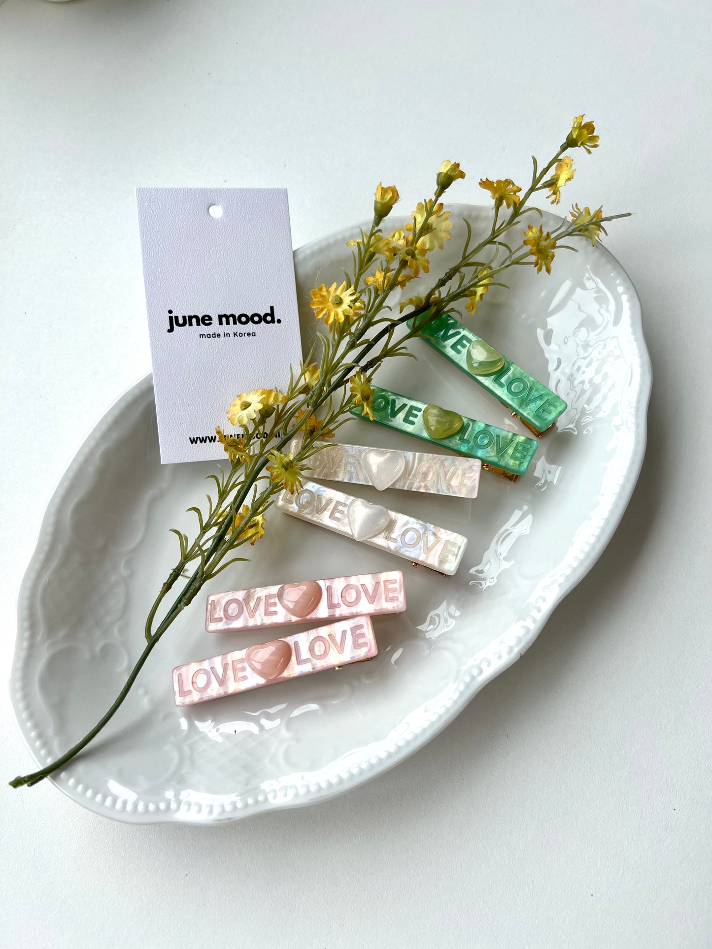 Love hair clip (2-pack)