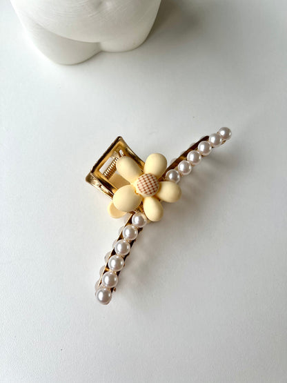 Yuju claw clip (3 variants)