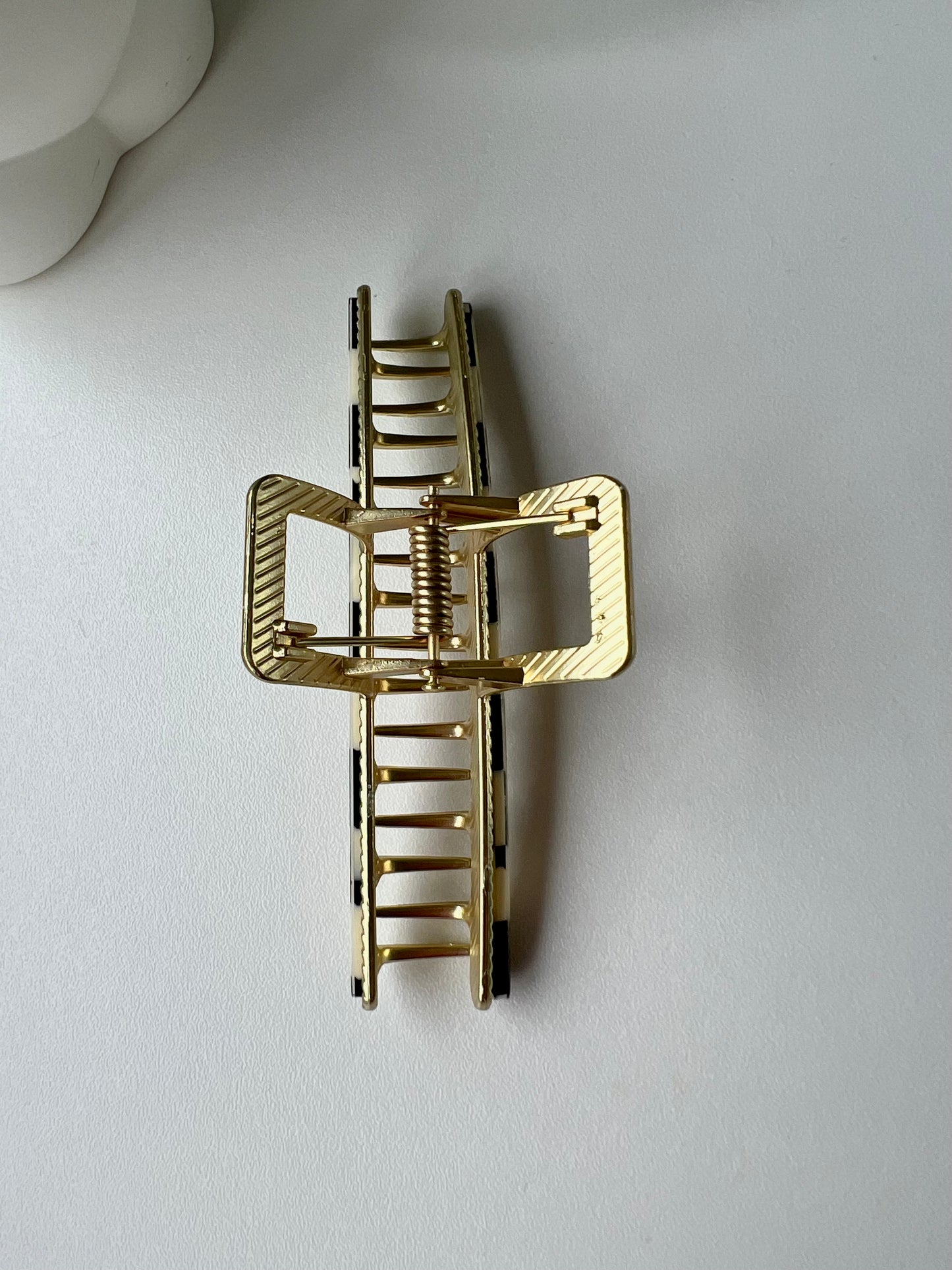 Mila claw clip